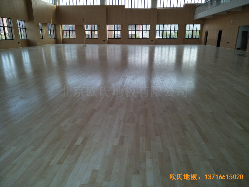 �Ϻ��ɽ��^(q��)�ܱ��W(xu��)У�\(y��n)��(d��ng)�^�\(y��n)��(d��ng)ľ�ذ���O(sh��)����5